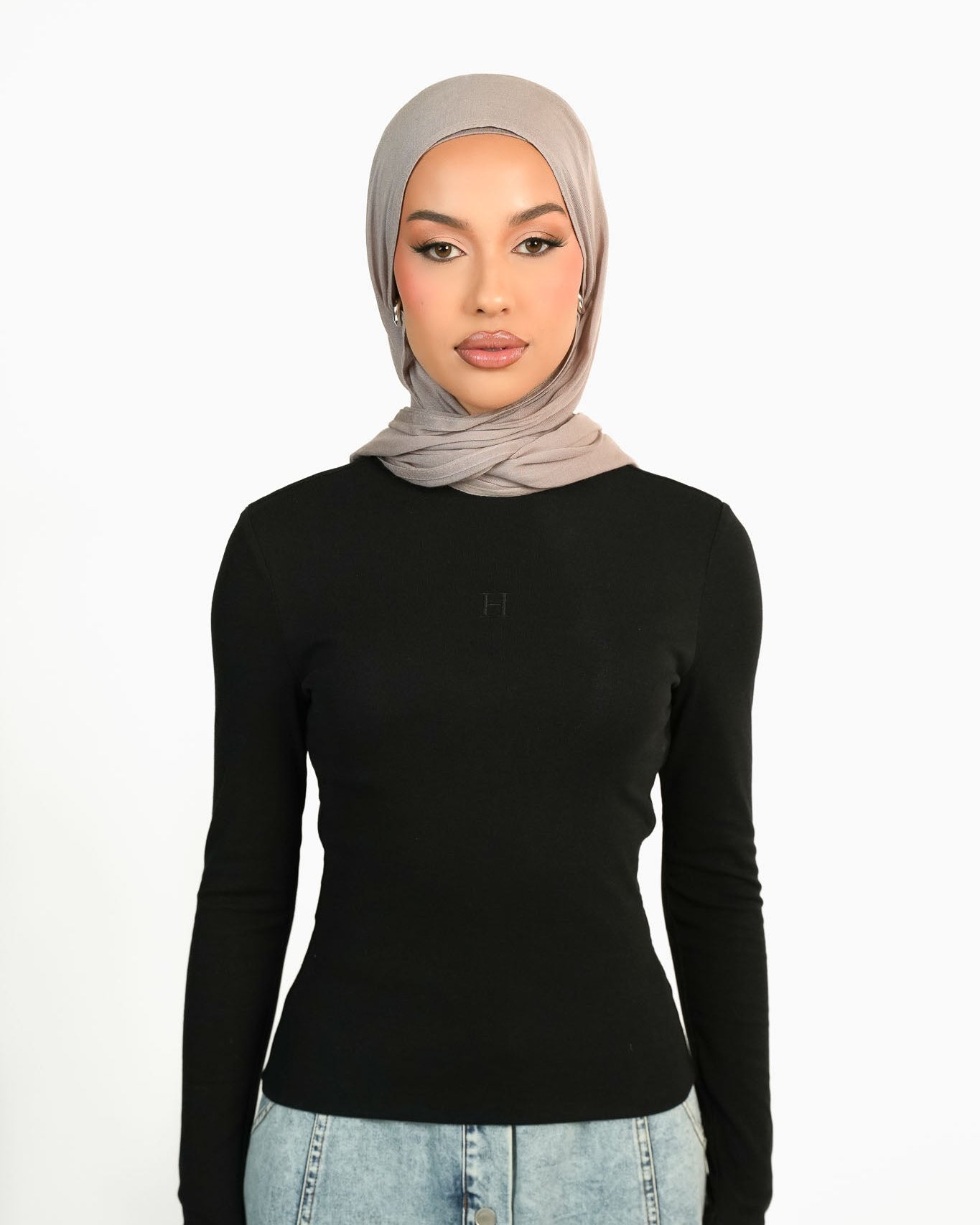 Essential Long Sleeve - Black