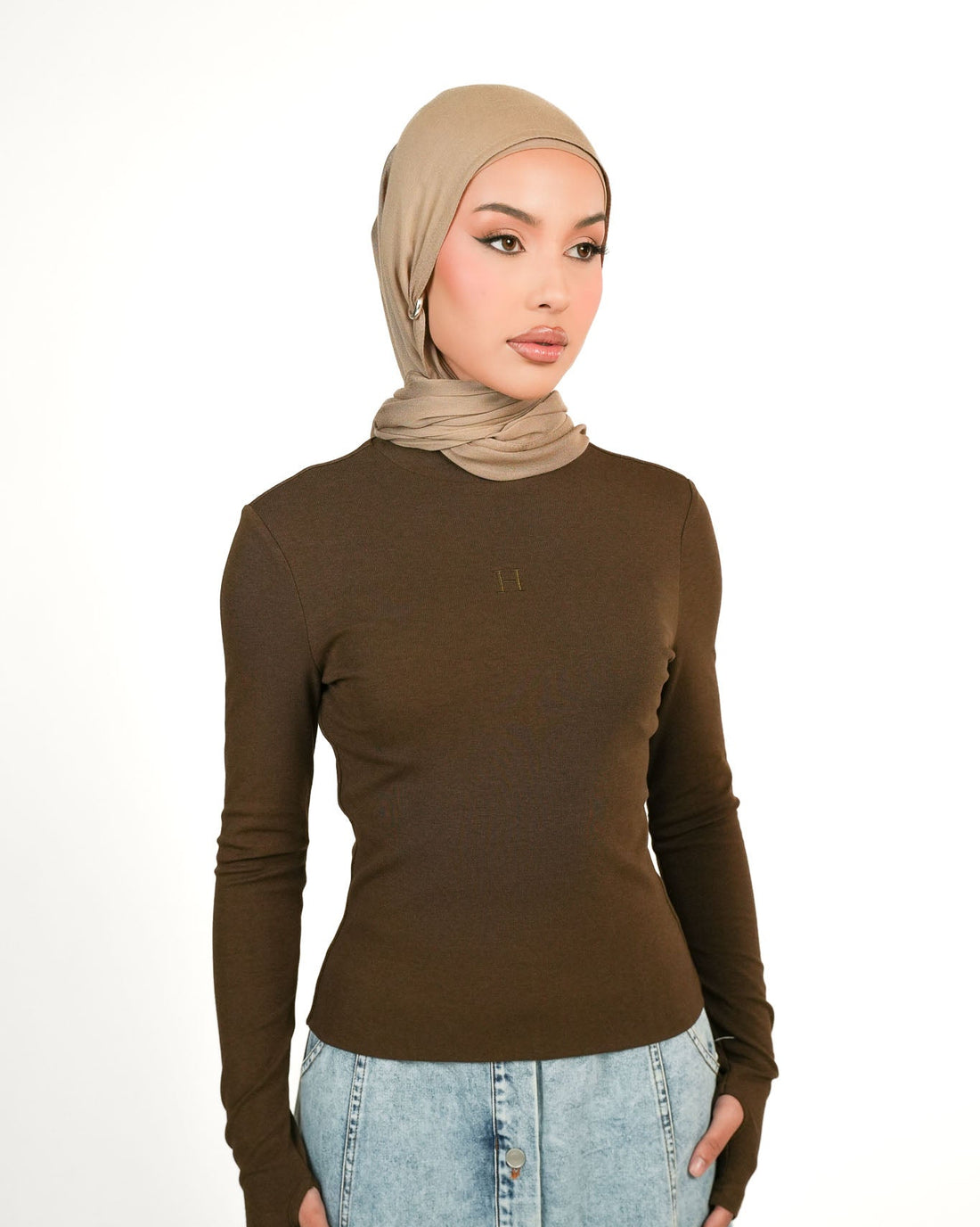 Essential Long Sleeve - Acorn
