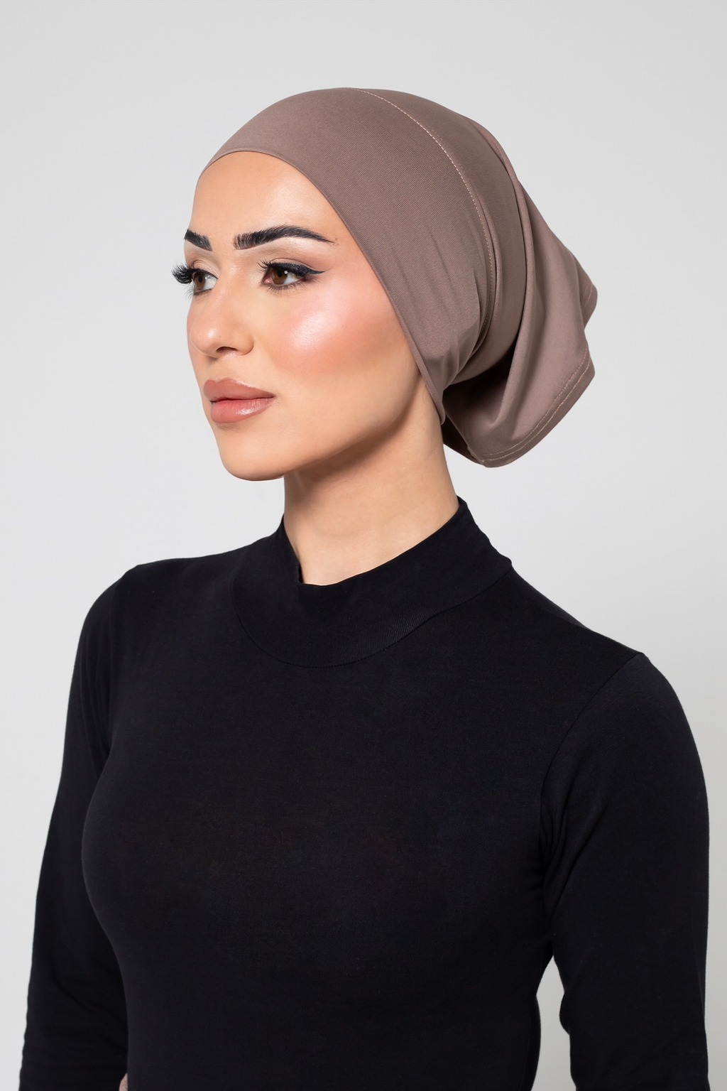 Alia Under Cap - Almond