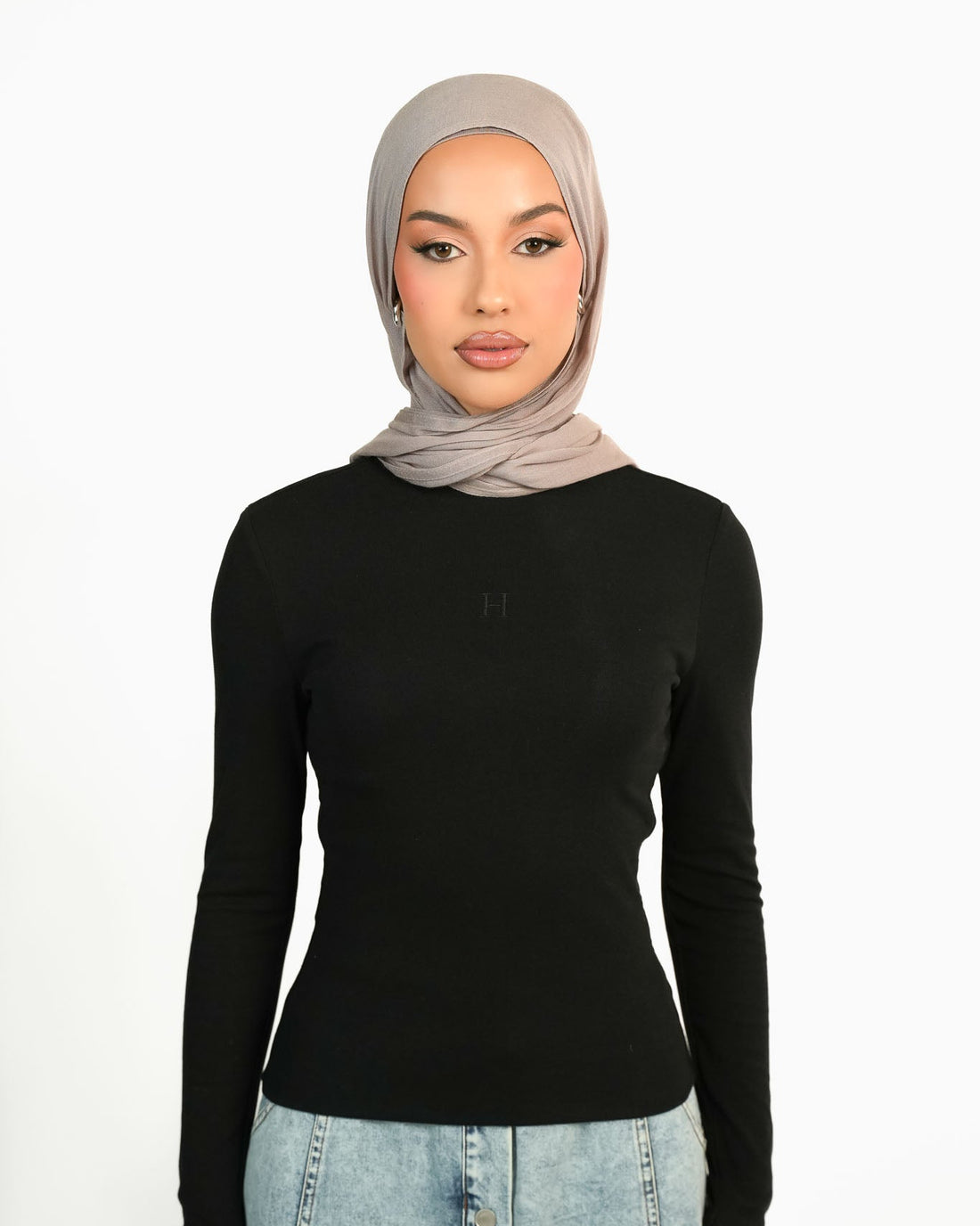 Essential Long Sleeve - Black