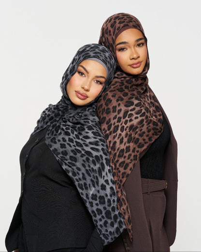 Leopard- Grey