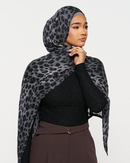Leopard- Grey
