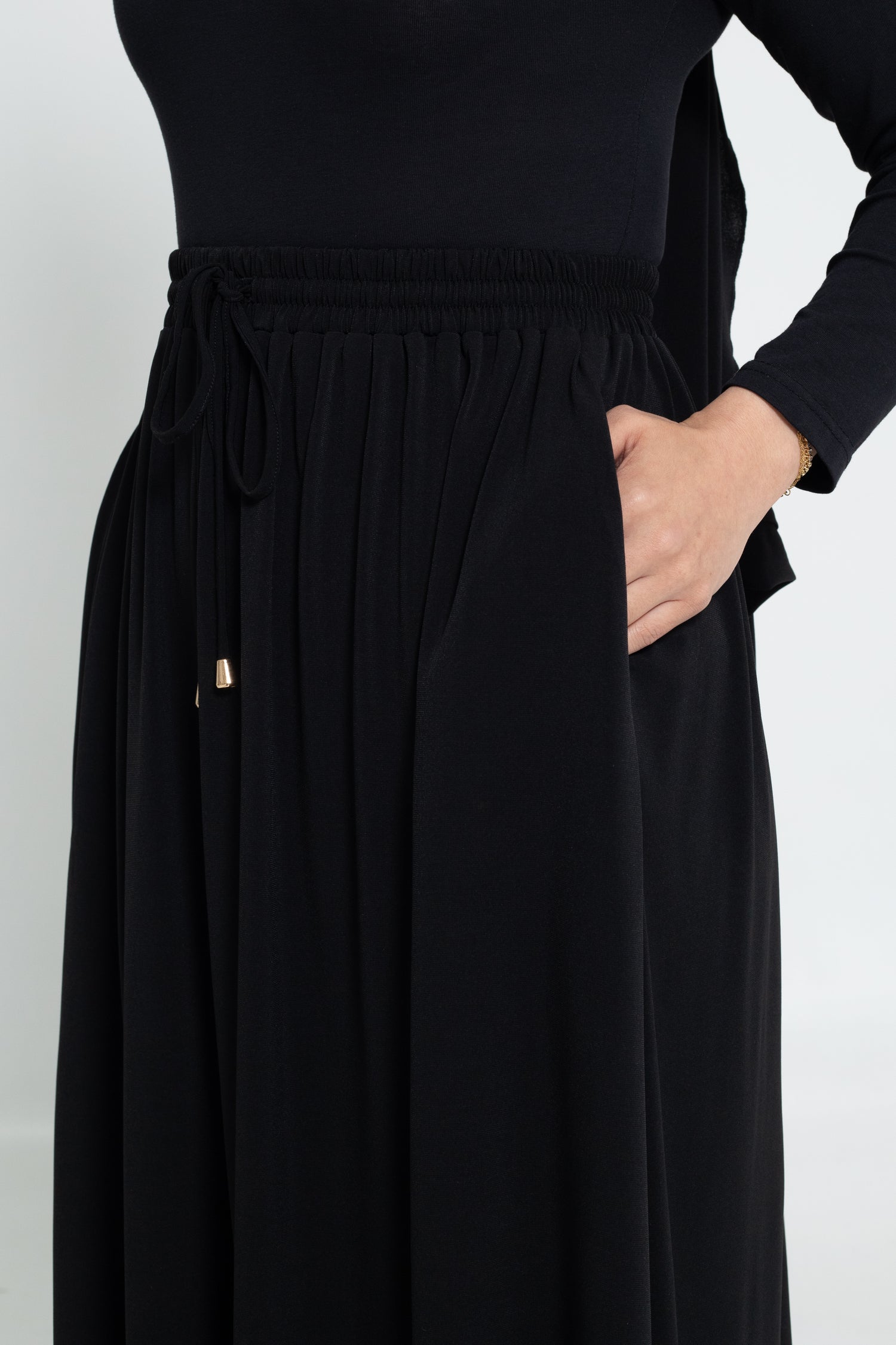 Alia Skirt - Midnight